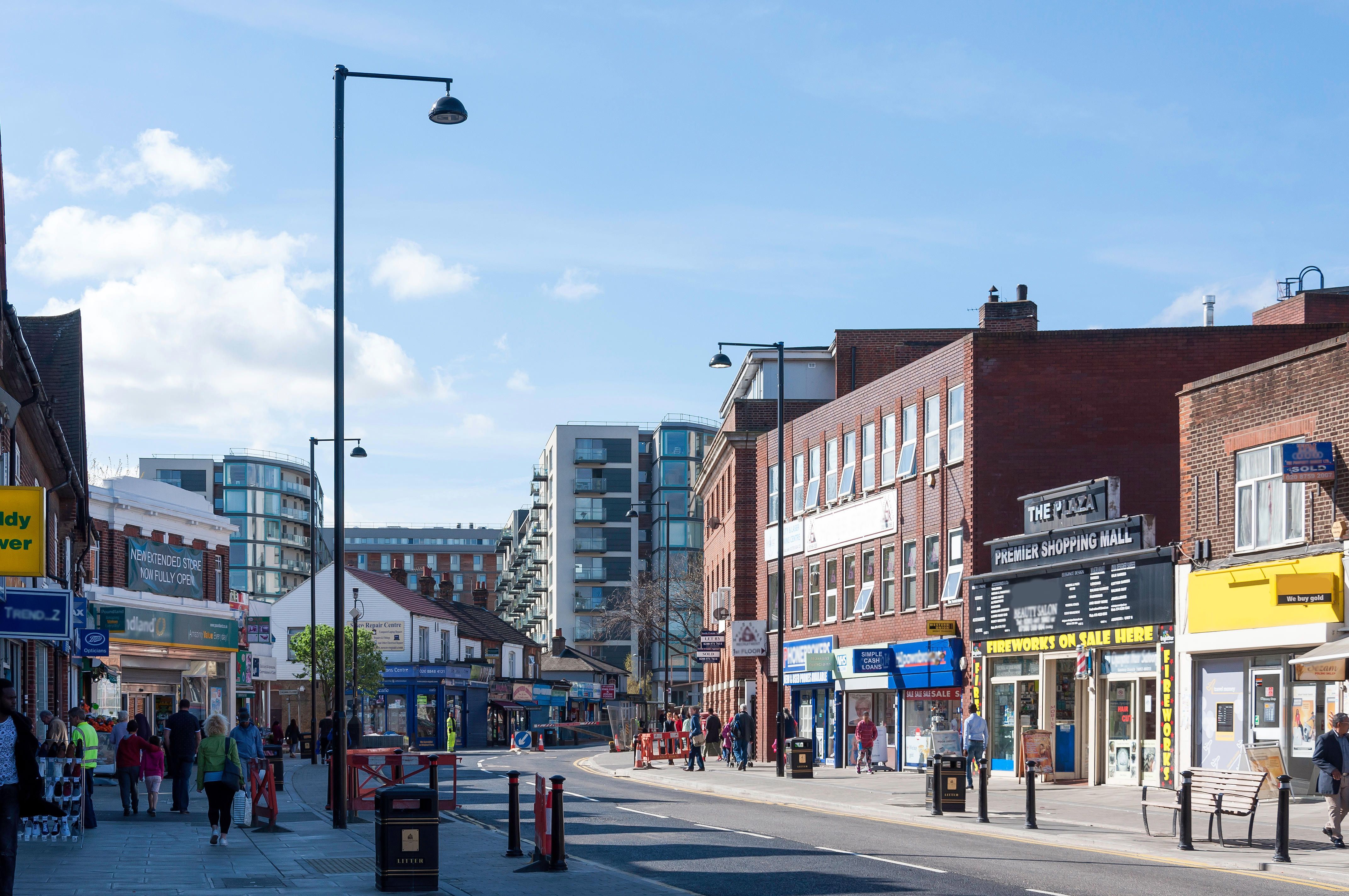 Hayes, England Holiday Rentals, Apartments & Condos