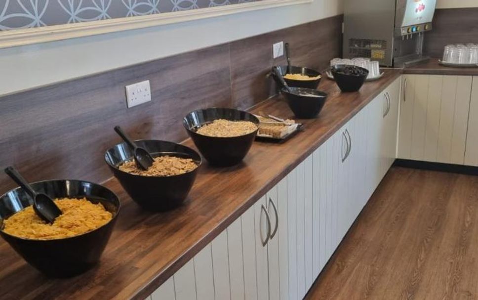 Buffet Photo