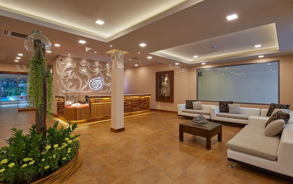 Lobby Photo