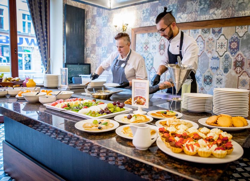 Restaurant Photo