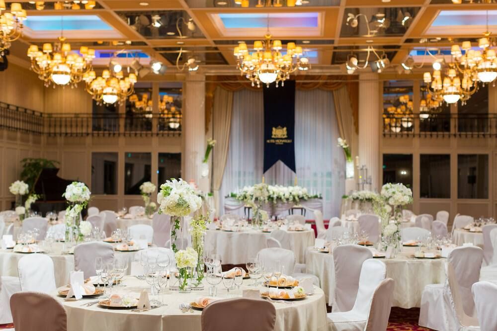 Banquet hall