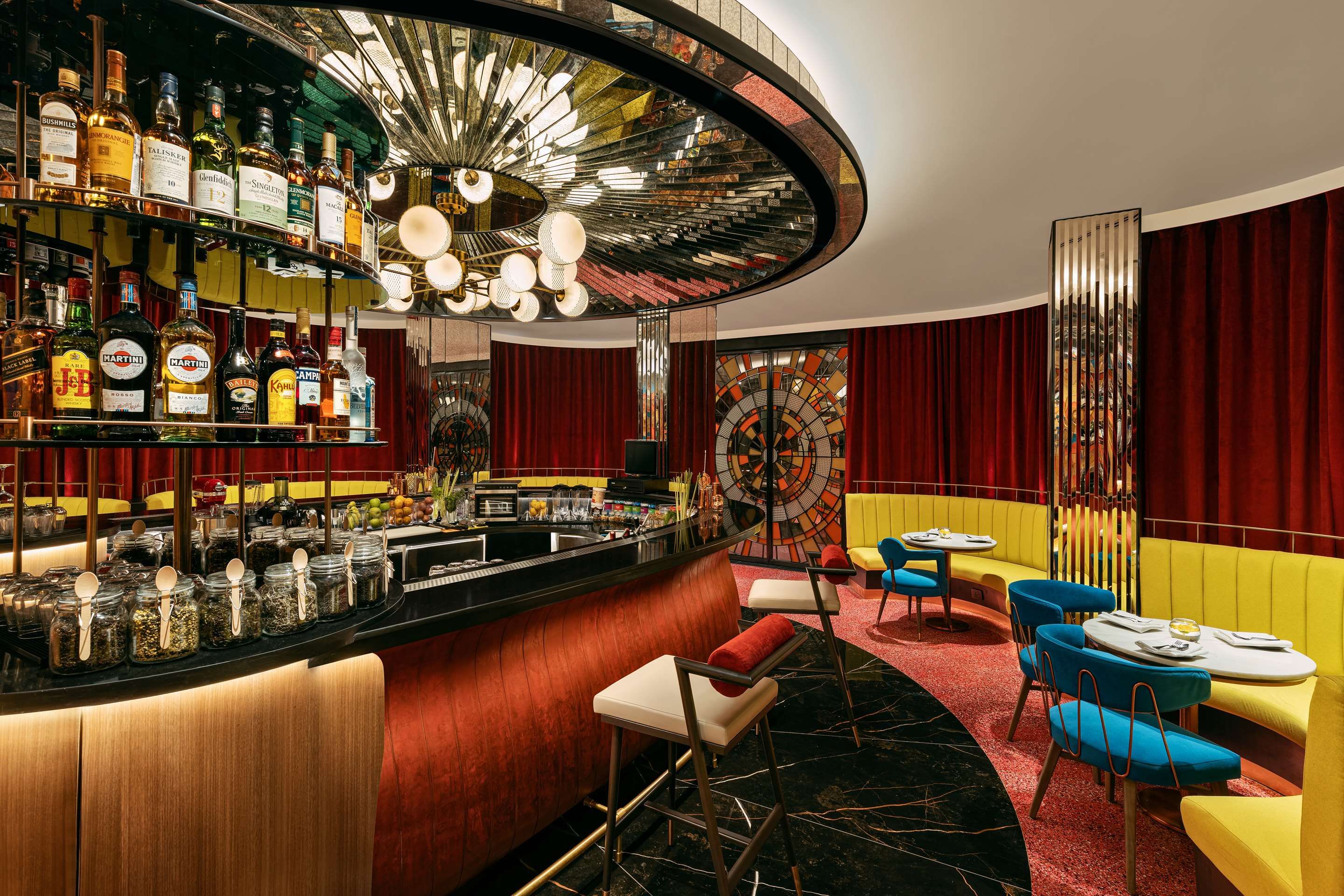Bar Photo