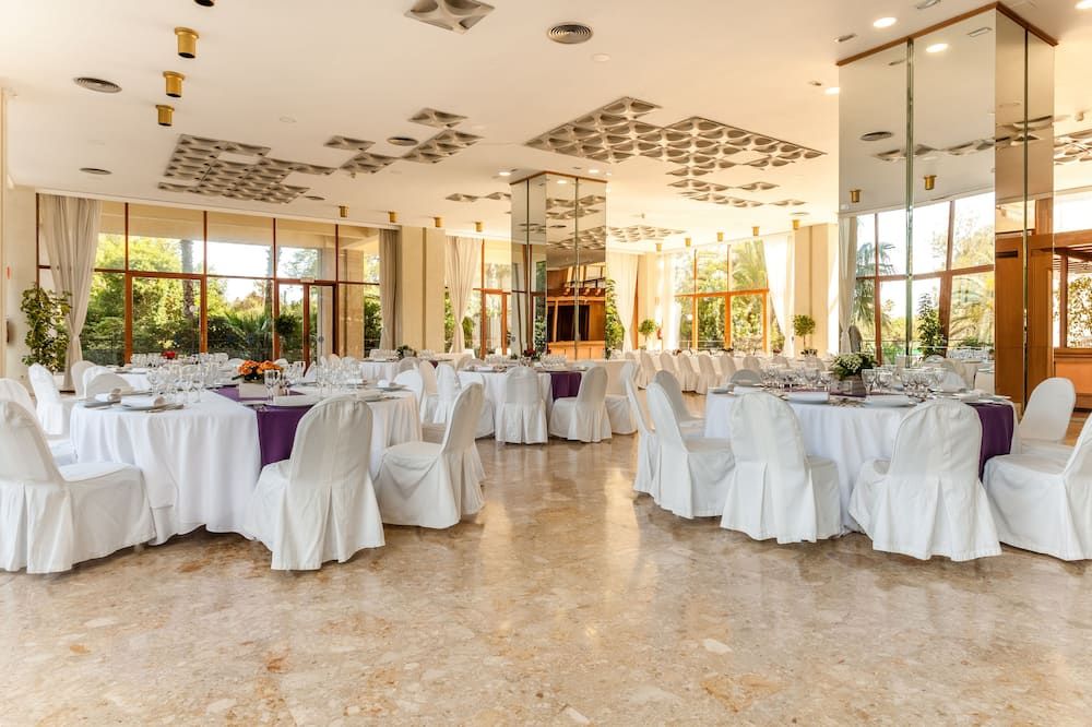 Banquet hall Photo