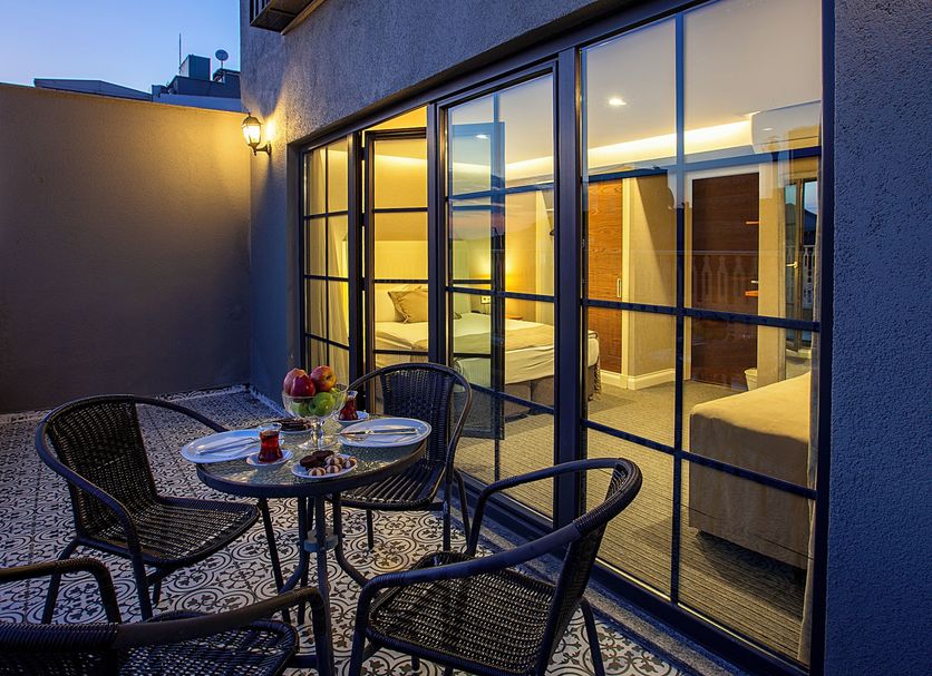 Balcony Photo