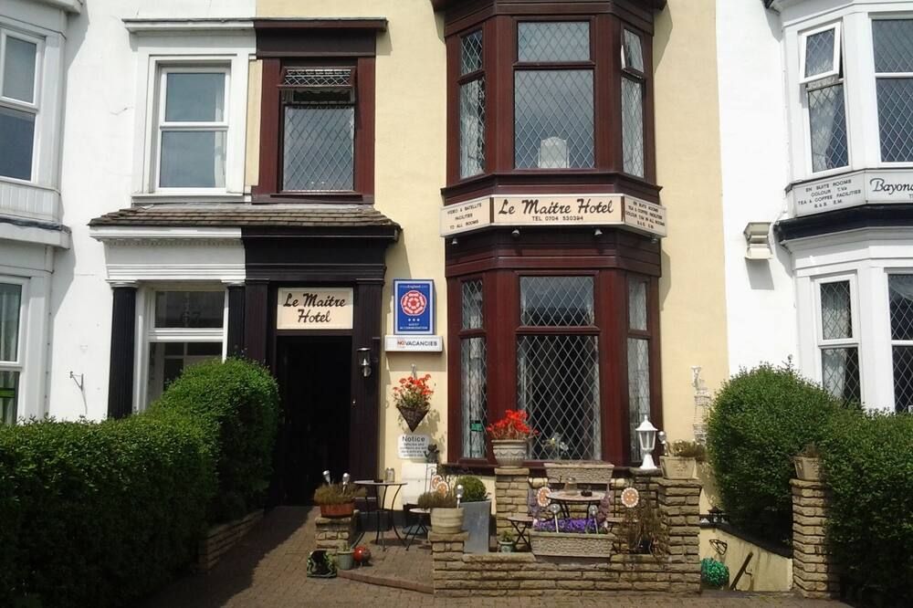 Building Photo