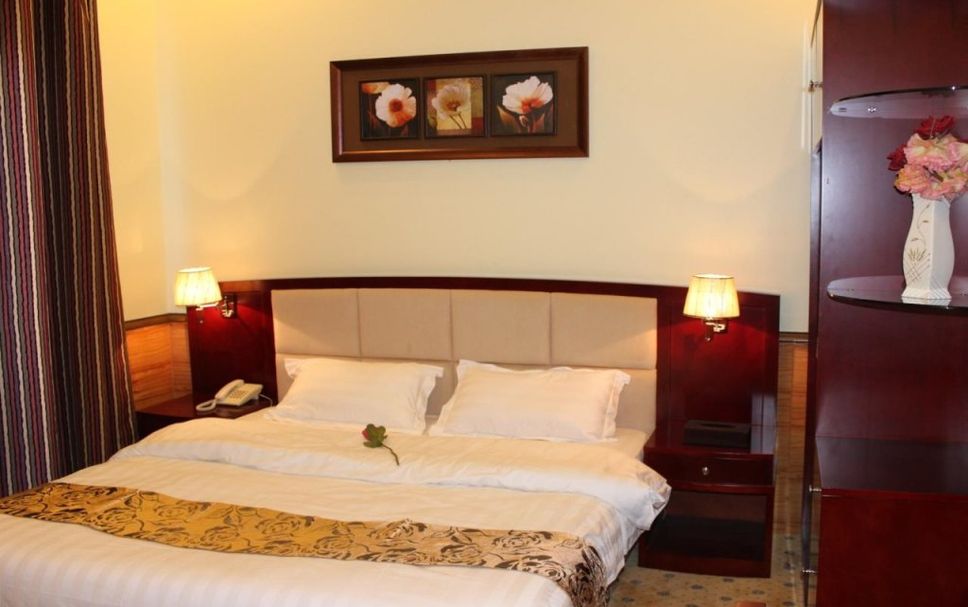 Bedroom Photo