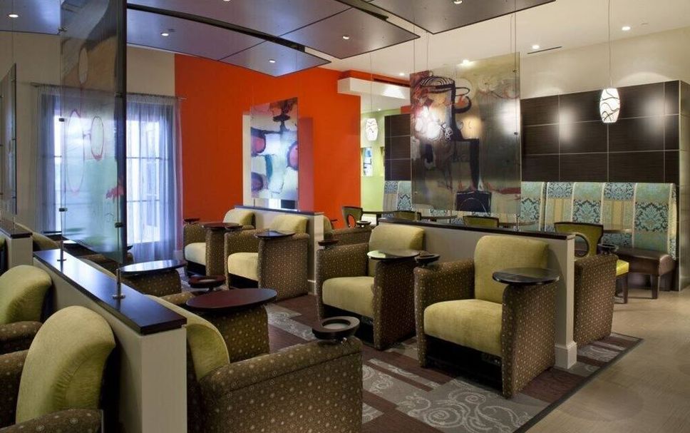 Lounge Photo
