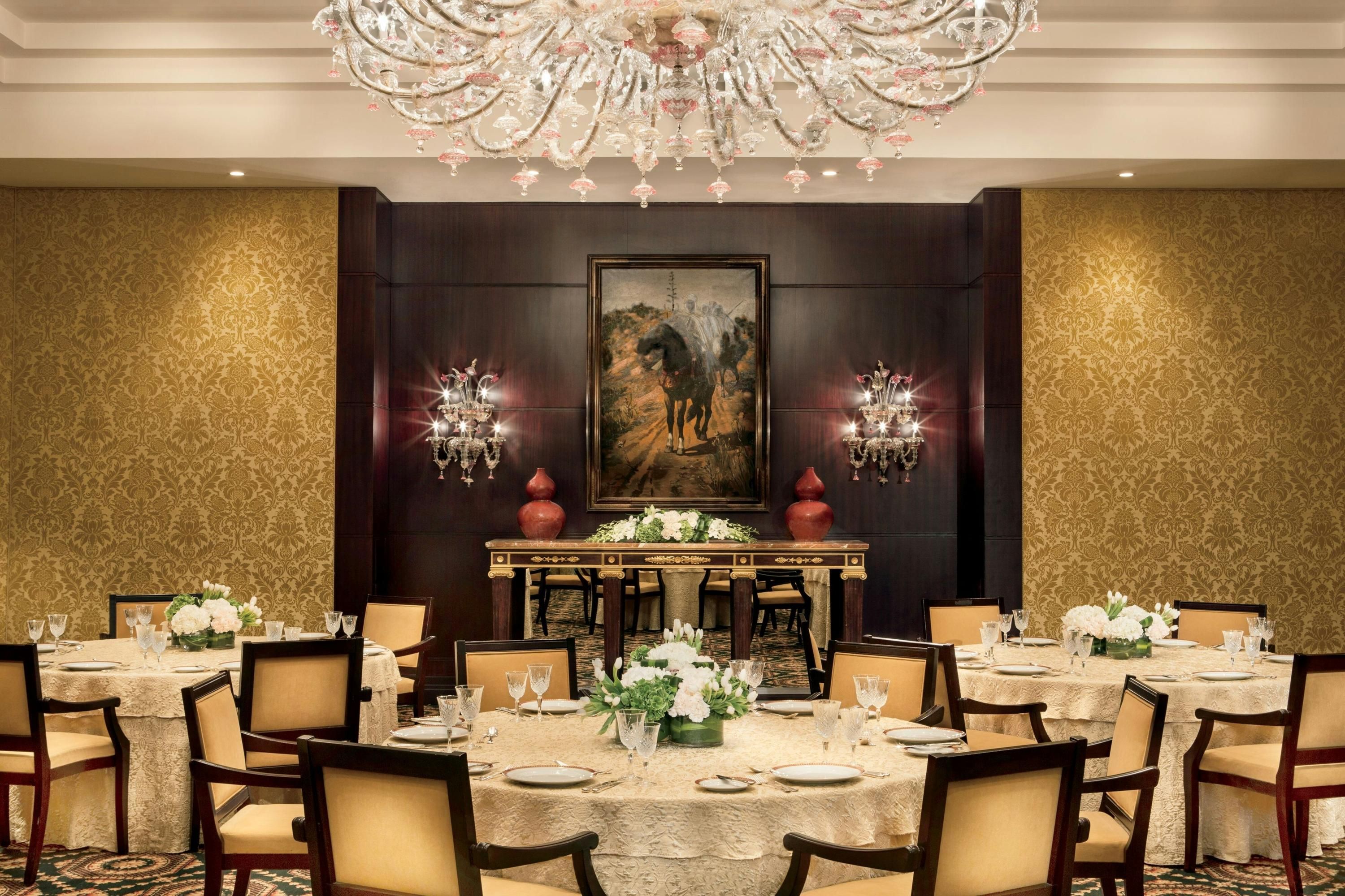 Banquet hall