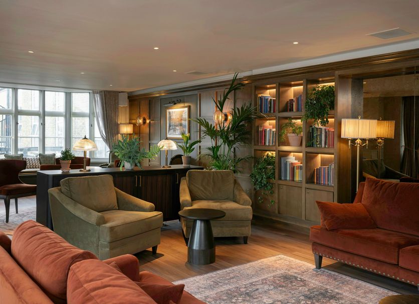 Lounge Photo