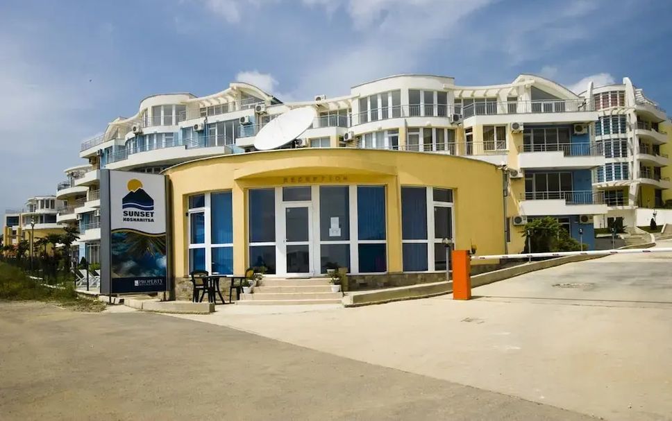 Building Photo