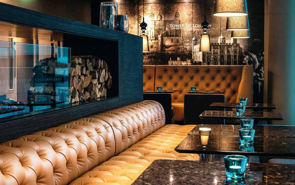 Bar Photo