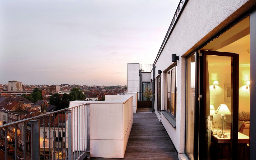 Balcony Photo