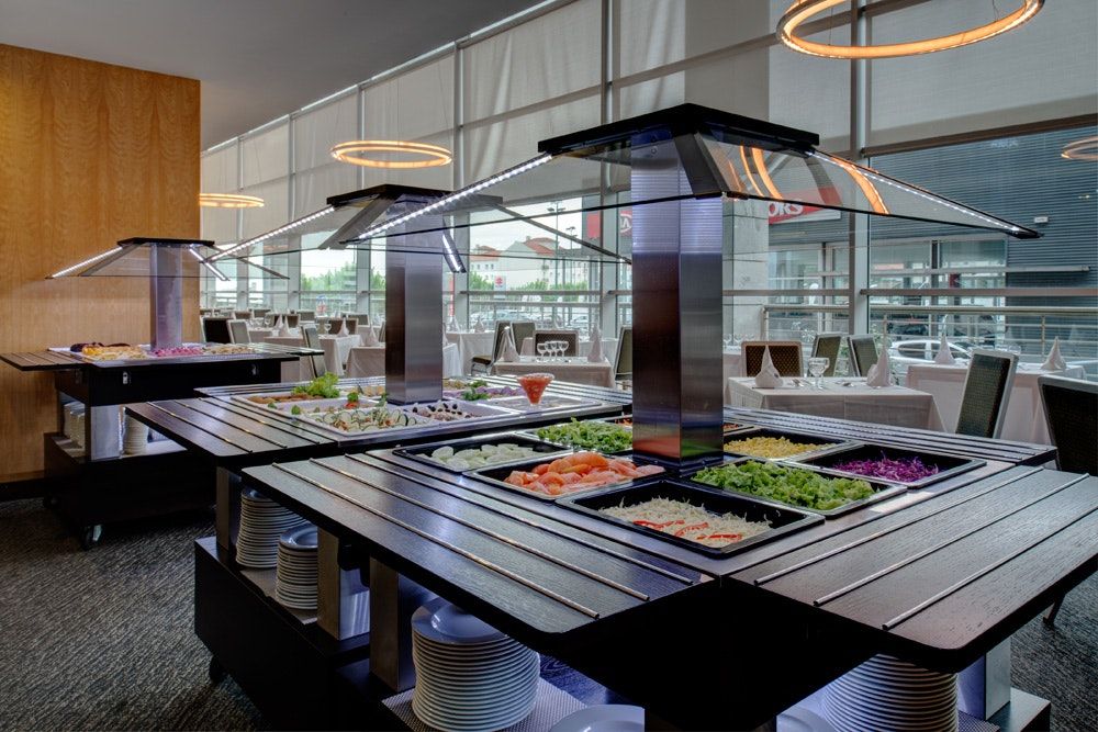Buffet Photo