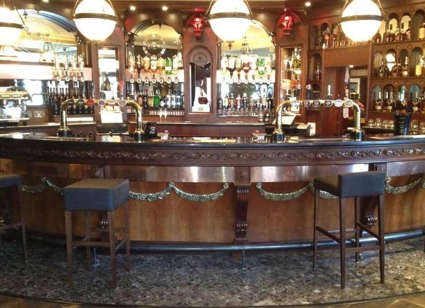 Bar Photo