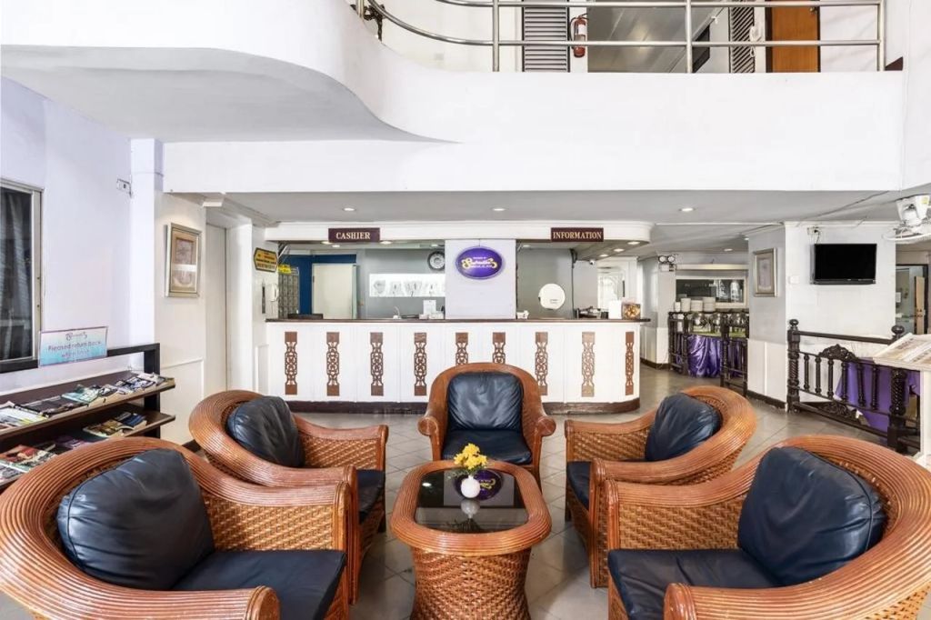 Lounge Photo
