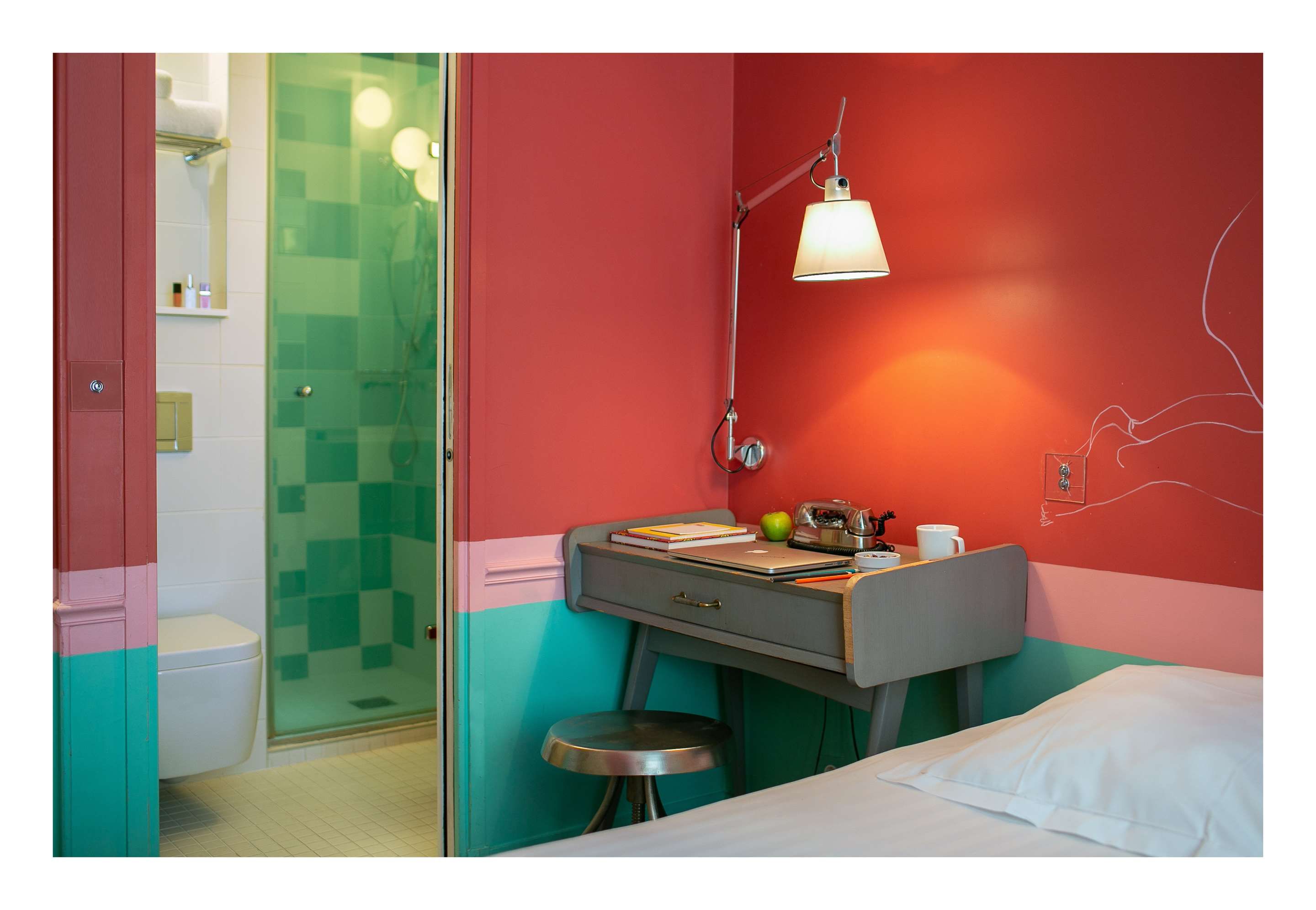 Room amenity