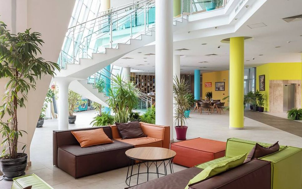 Lobby Photo