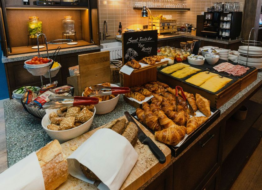 Buffet Photo