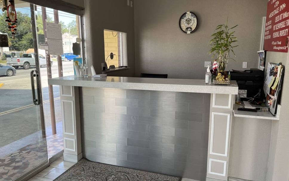 Front desk Photo