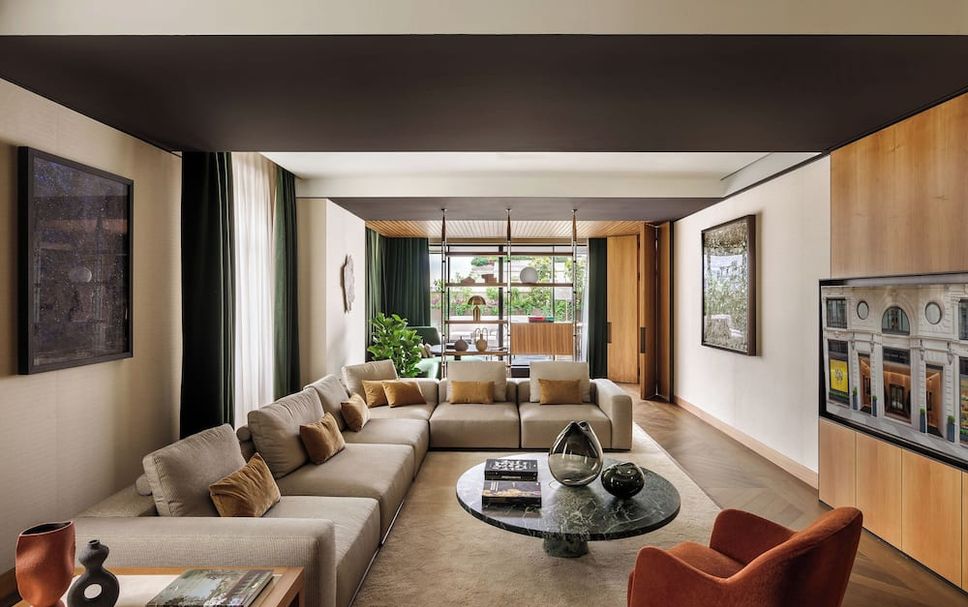 Lounge Photo