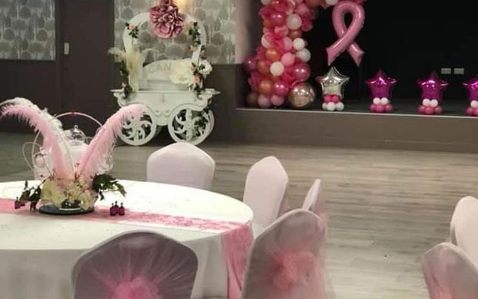 Banquet hall Photo
