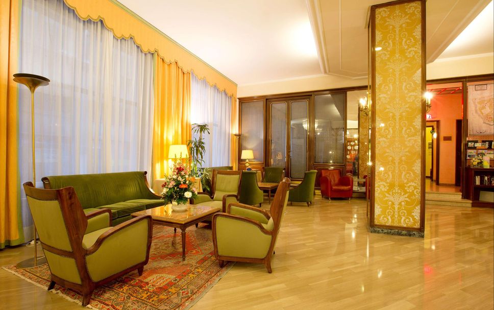 Lobby Photo