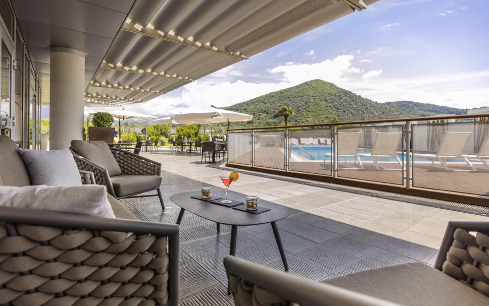 Balcony Photo