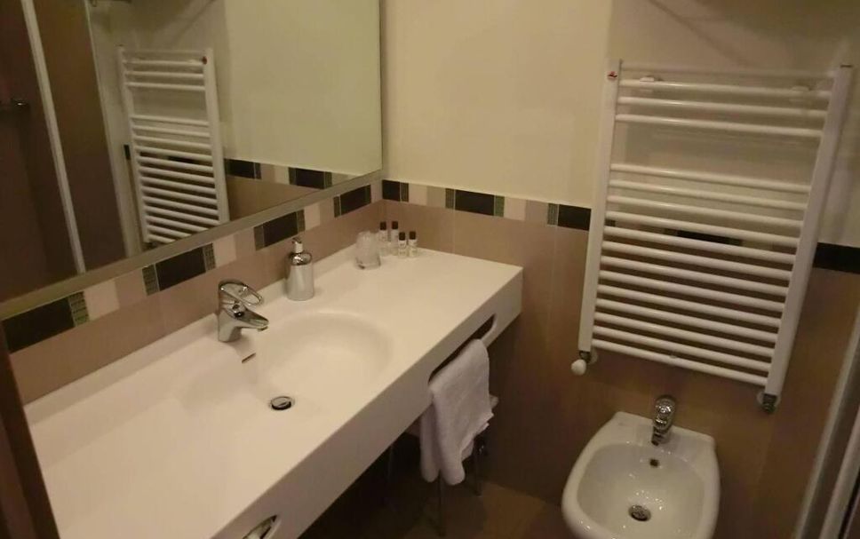 Bathroom Photo
