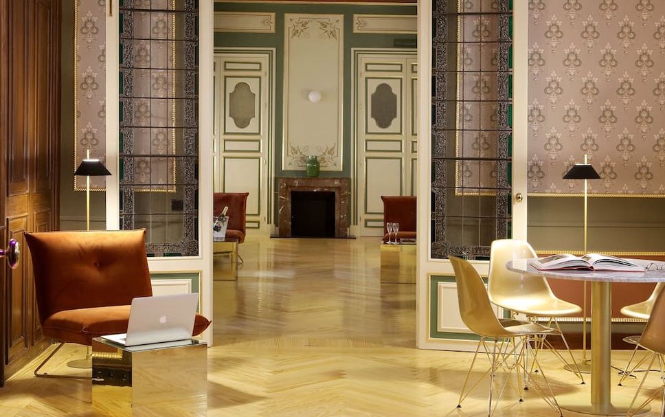 Lobby Photo
