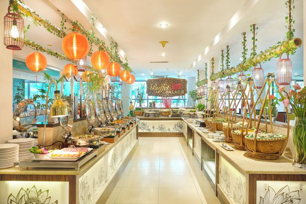 Buffet Photo