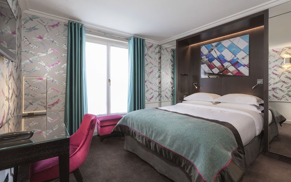 Bedroom Photo