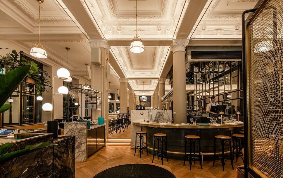Bar Photo