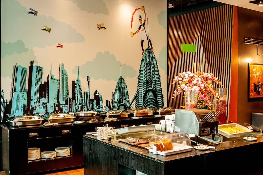 Buffet Photo