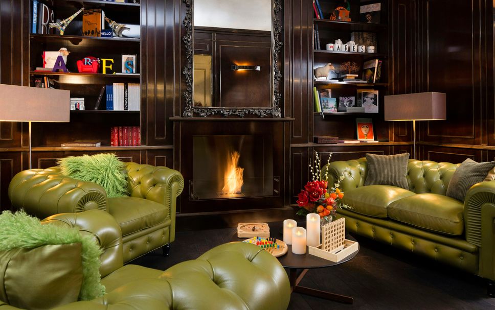 Lounge Photo