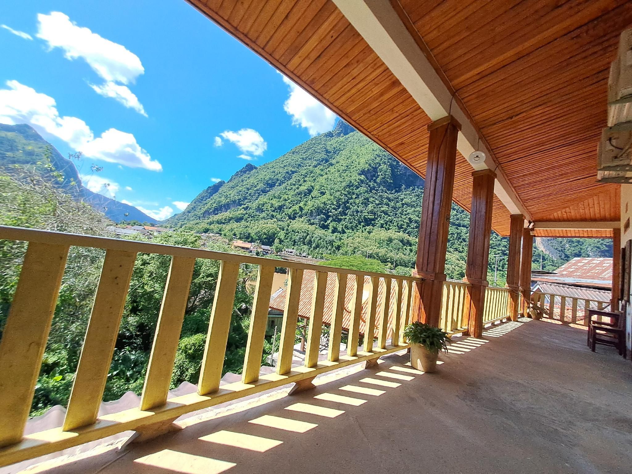 Balcony Photo