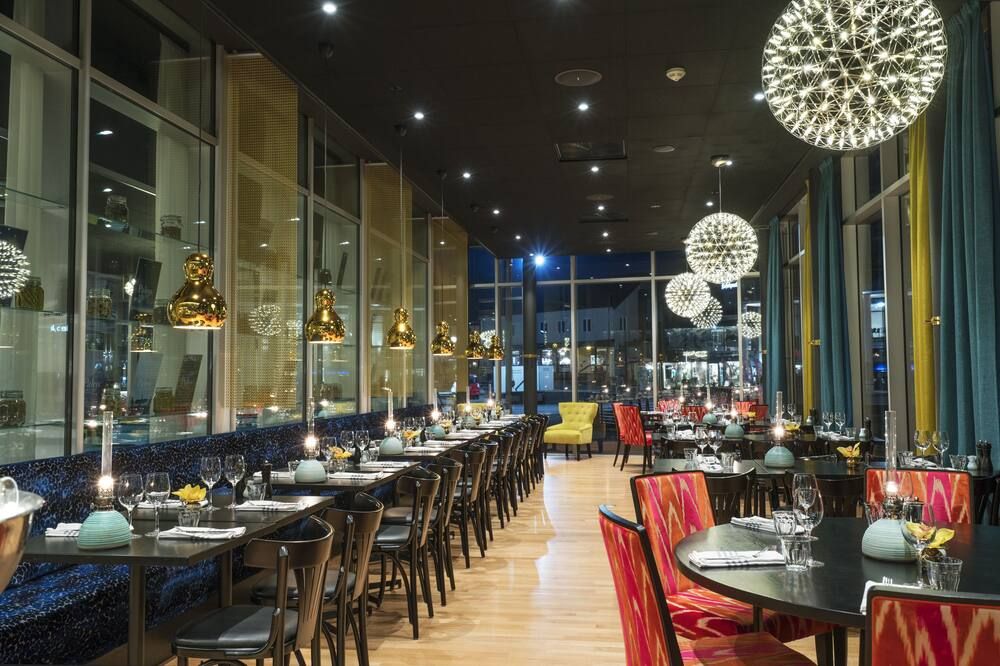 Restaurant Photo
