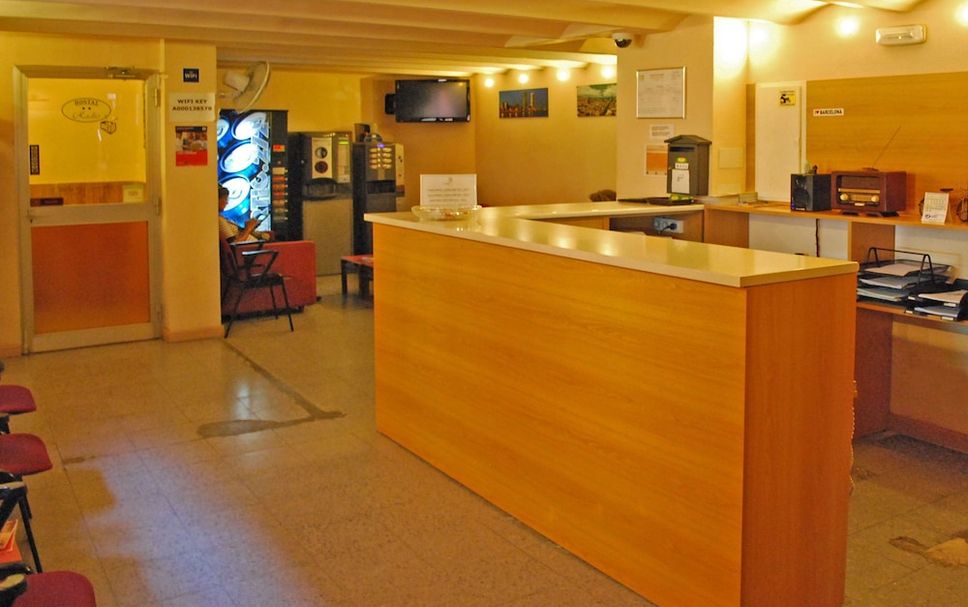 Front desk Photo