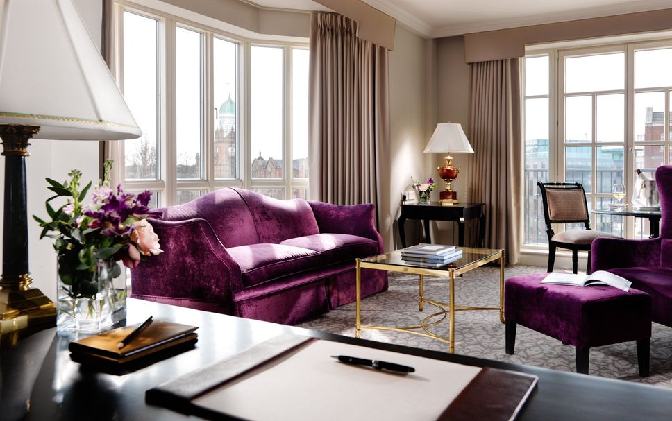 Lounge Photo