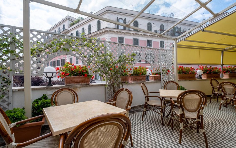 Restaurant Photo