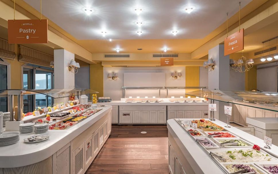 Buffet Photo