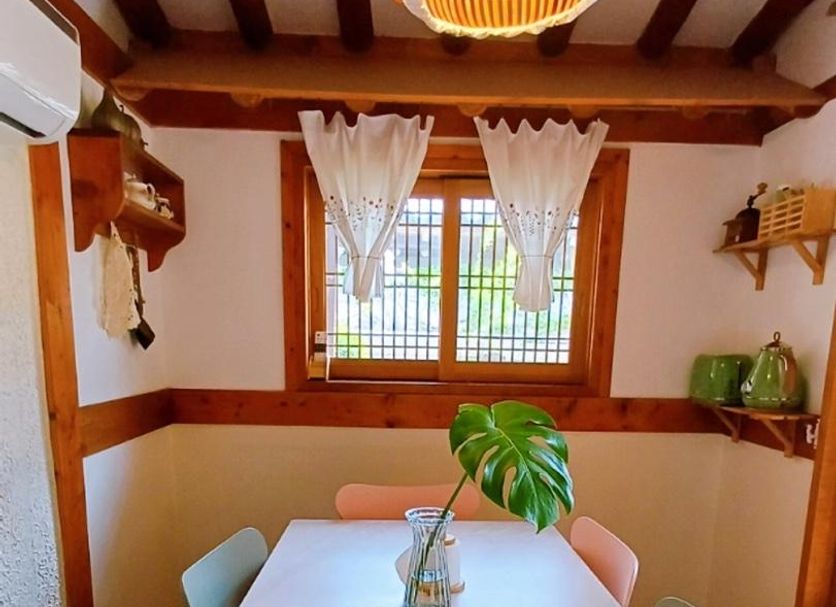 Dining room Photo