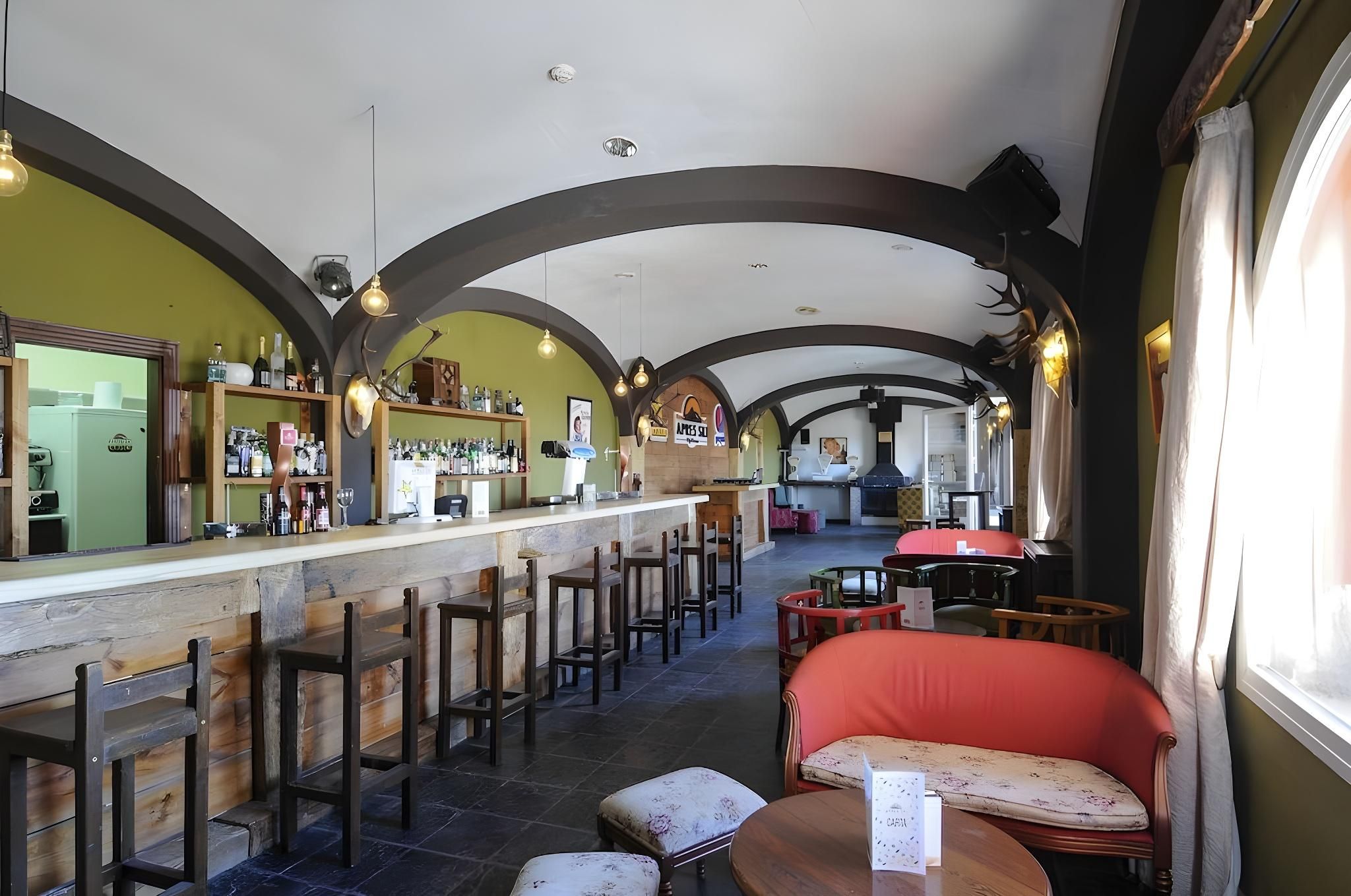 Bar Photo