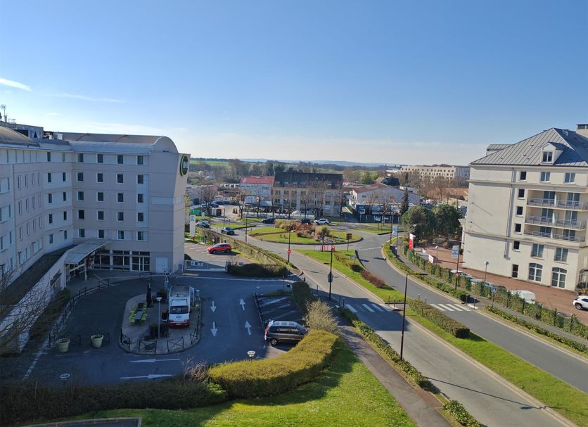 Building Photo