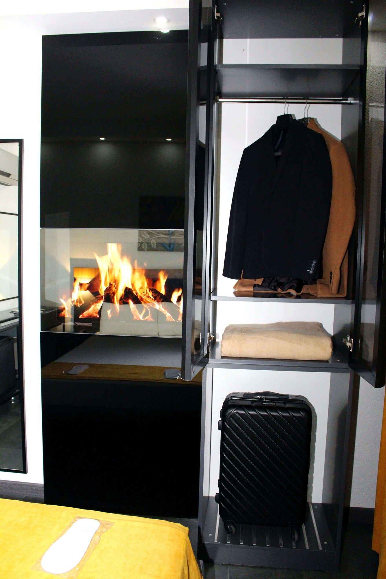 Room amenity