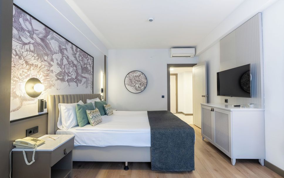 Bedroom Photo