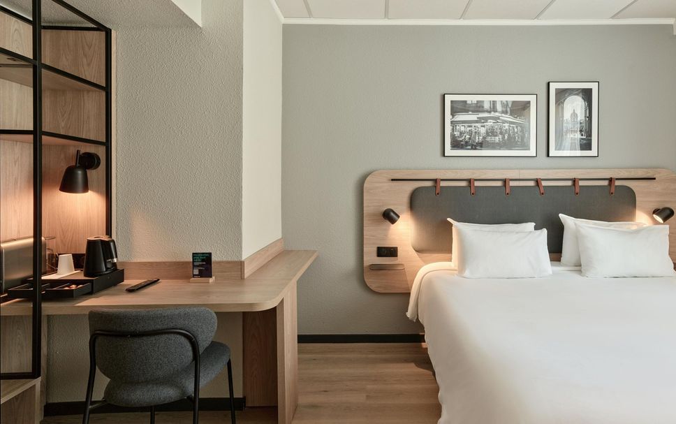 Bedroom Photo
