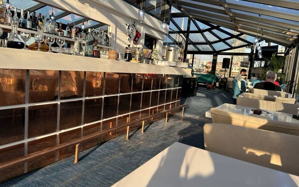 Bar Photo