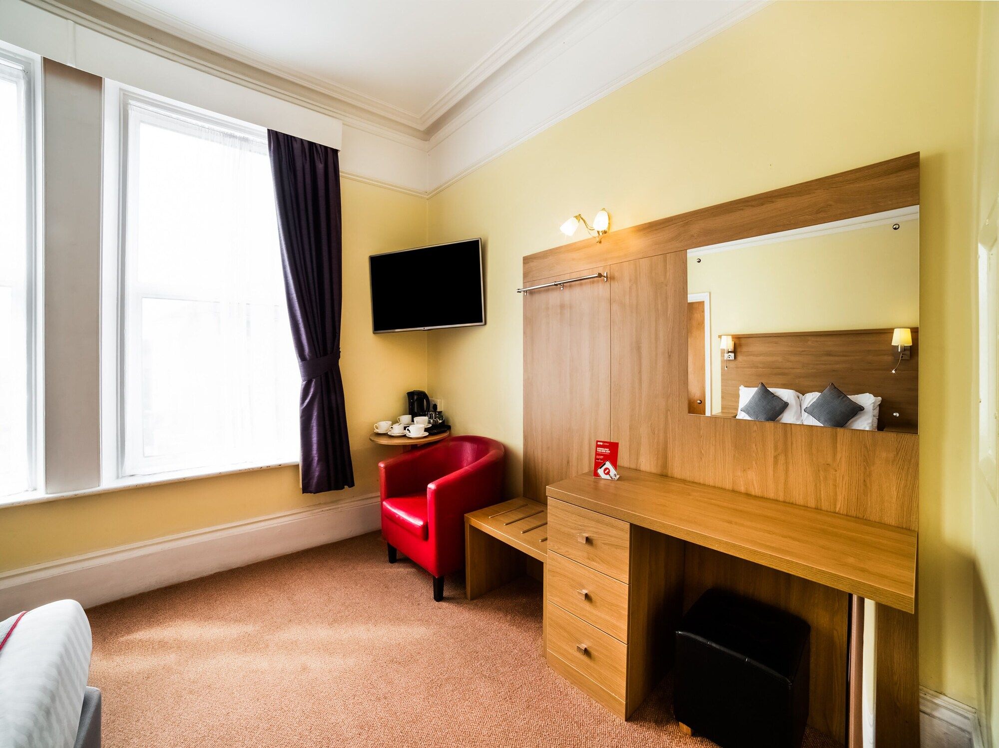 Room amenity
