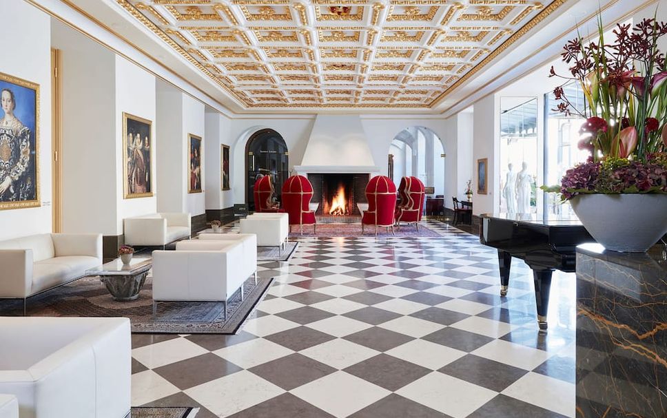 Lobby Photo
