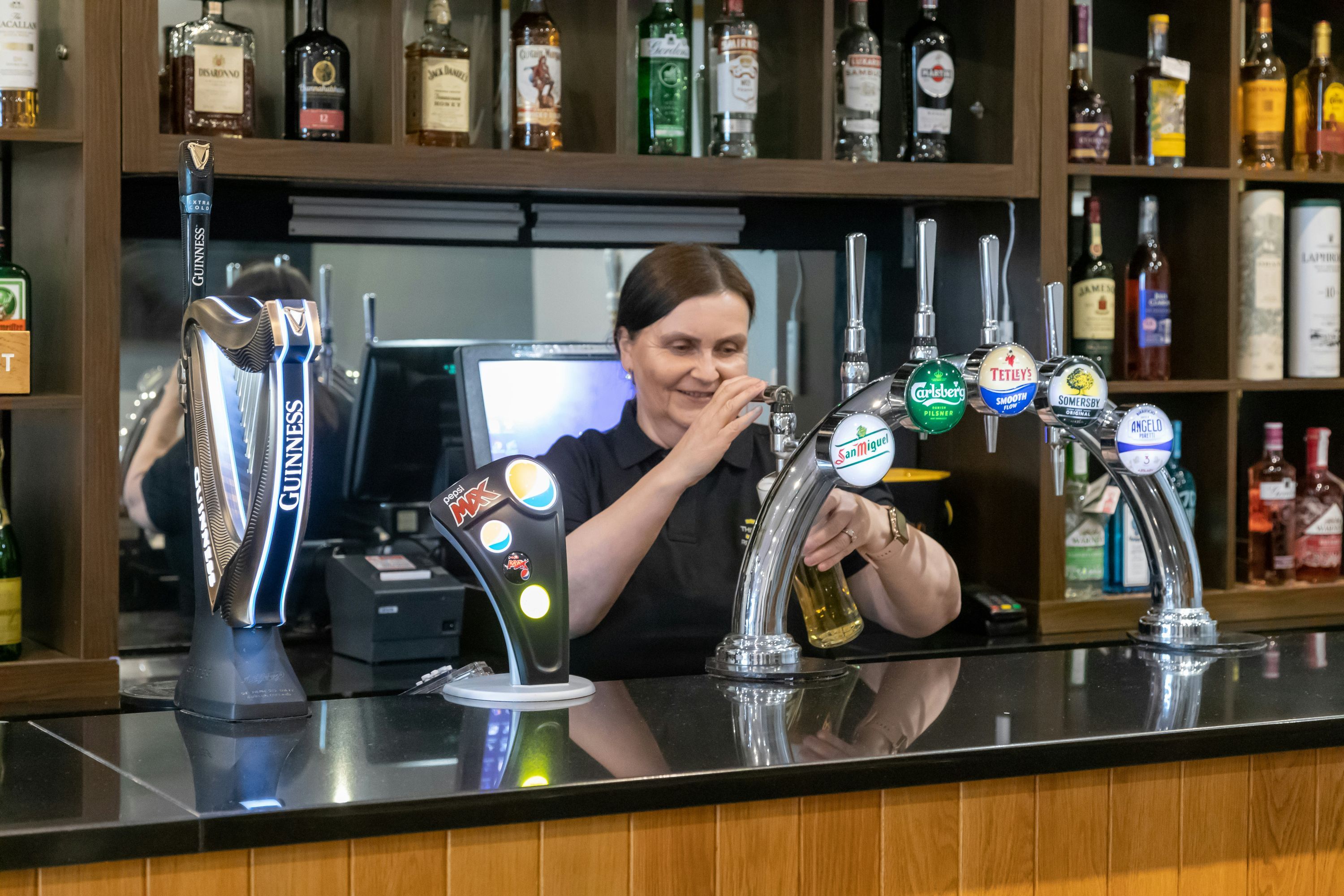 Bar